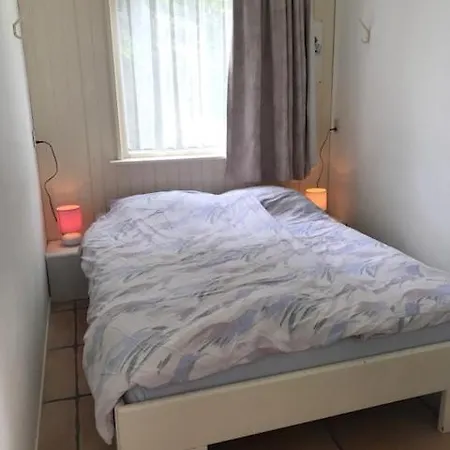 Gezellig 4 Personen Woning In Sintmaartenszee Aan Het En Natuur! *