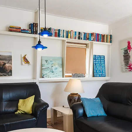 Gezellig 4 Personen Woning In Sintmaartenszee Aan Het En Natuur! *